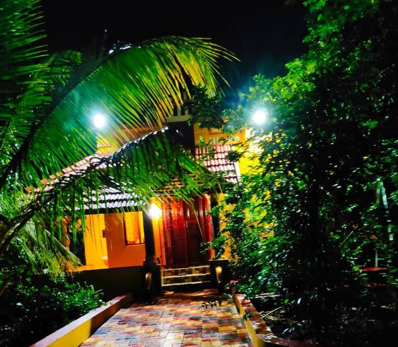 Smith Garden Farm House Auroville Pondicherry Esterno foto