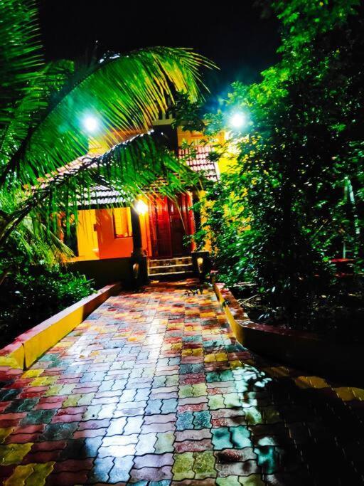 Smith Garden Farm House Auroville Pondicherry Esterno foto